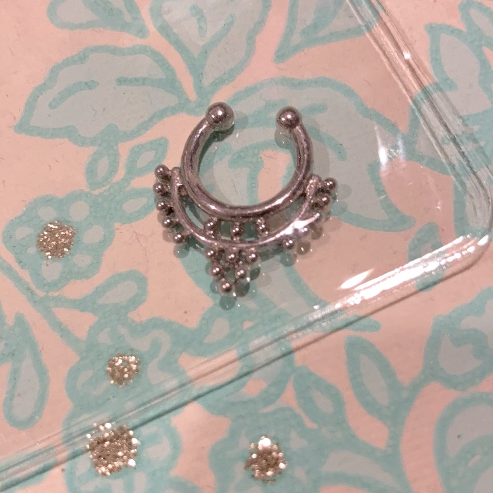 FAUX SEPTUM RINGS - Picture 7 of 9